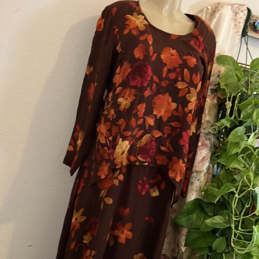 Vintage Dress Rabbit Design Brown Floral Design 2 Piece Orange Tan Red Maxi
